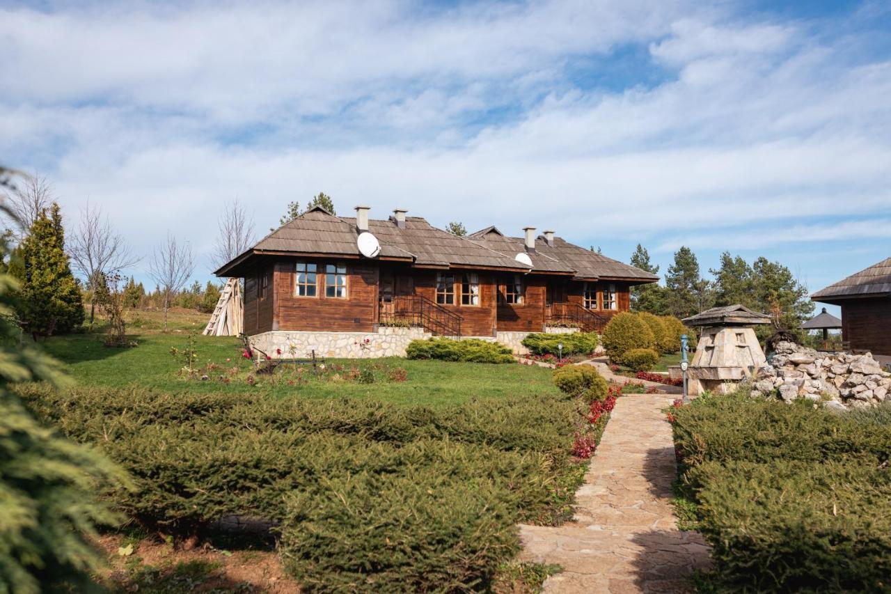 Etno Selo Vranesa Zlatar Hotel Nova Varos Exterior photo